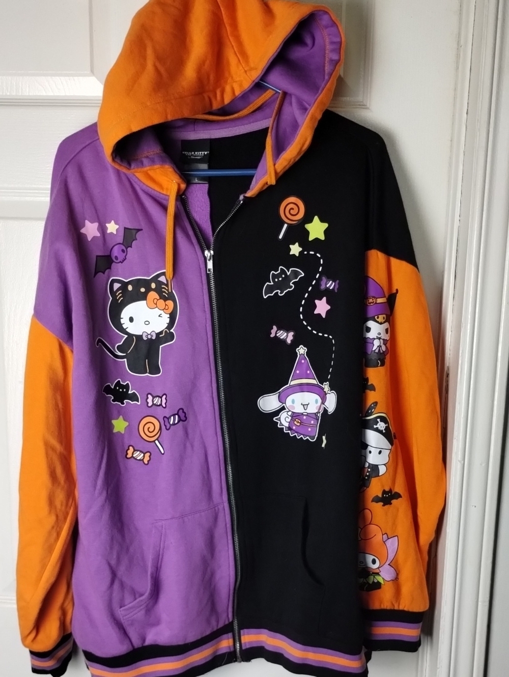 Sanrio Halloween Hello Kitty Purple, Black & Orange Hooded Zip-Up. Size L